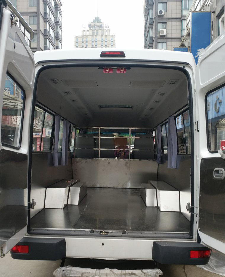 不銹鋼板材車廂鋪車底護(hù)欄